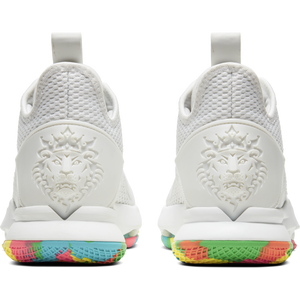 LeBron Witness 4 EP