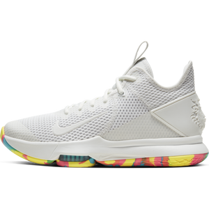 LeBron Witness 4 EP